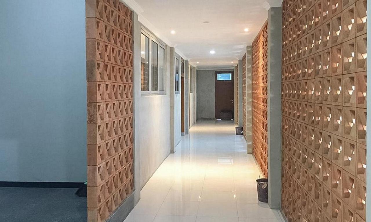 Reddoorz Near Wisata Paribendo Lawang Ξενοδοχείο Εξωτερικό φωτογραφία